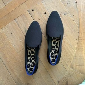 Rothy’s  Almond Loafer Black 8.5 EUC